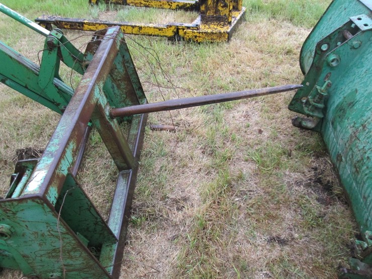 john-deere-640-image-13