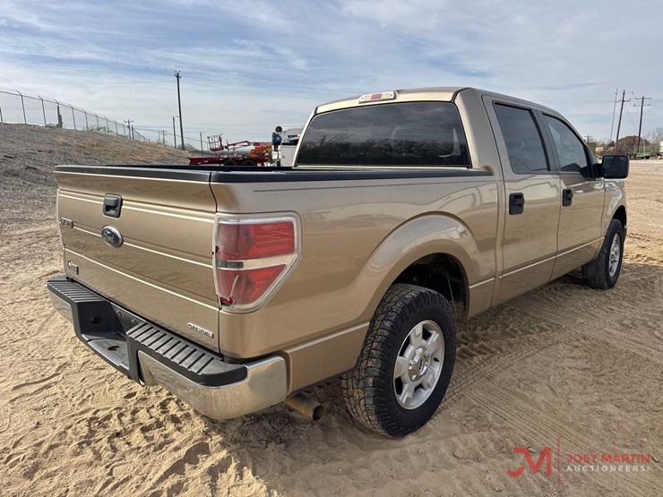 2014-ford-f150-xlt-image-2