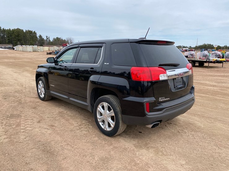 2017-gmc-terrain-sle-image-11