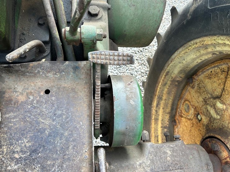 john-deere-60-image-23