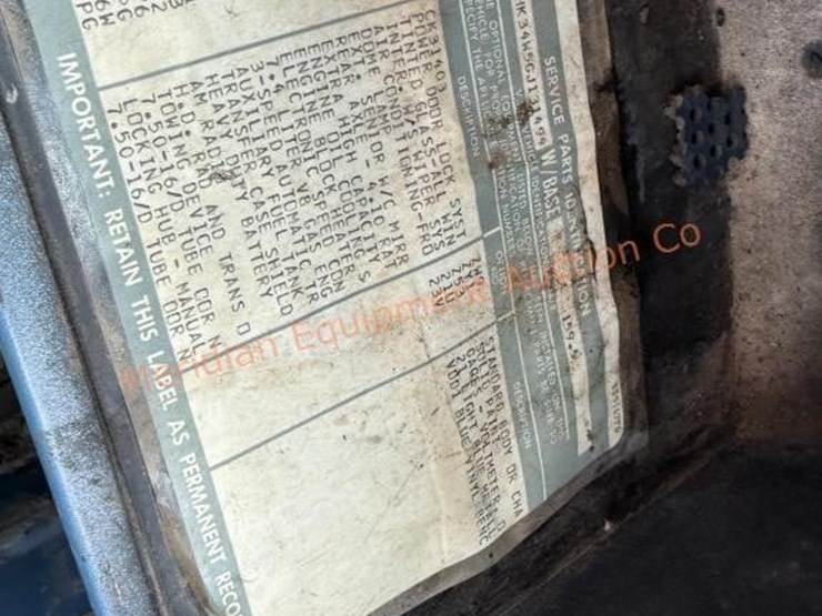 1986-chevrolet-30-image-37