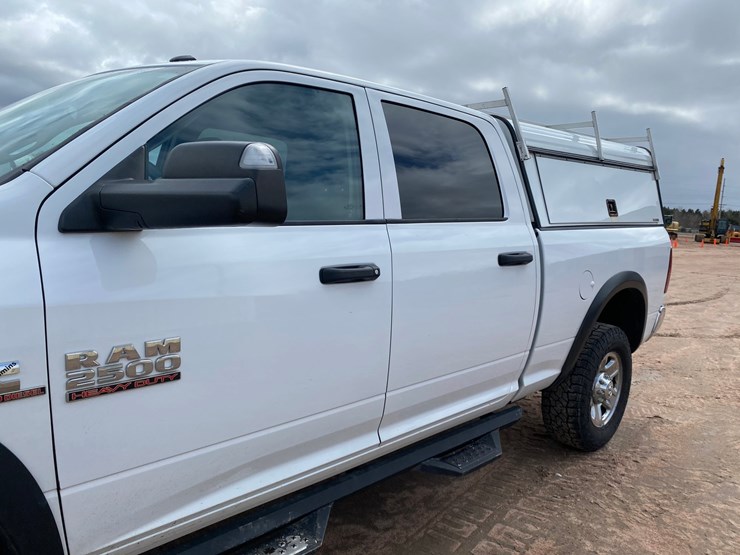 2018-dodge-ram-2500-image-19