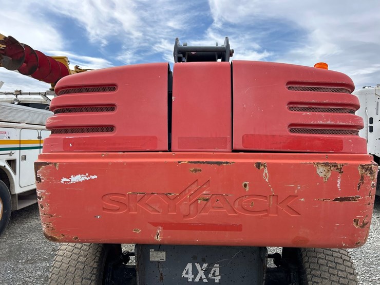 2017-skyjack-sj40t-image-21