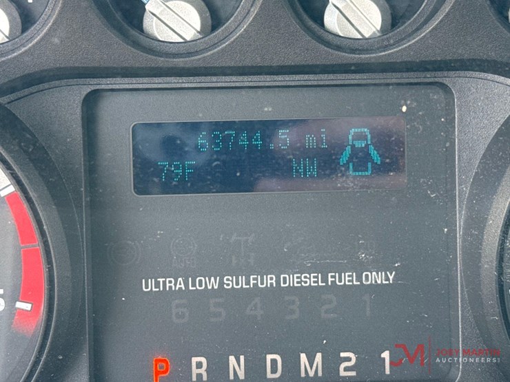 2016-ford-f550-xl-image-35