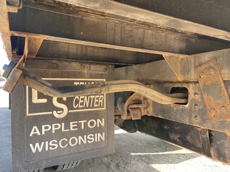 2006-gmc-topkick-image-25