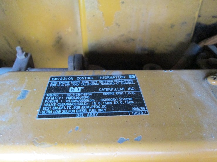 caterpillar-305.5-image-18