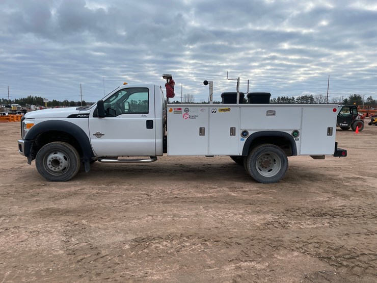 2012-ford-f550-image-2