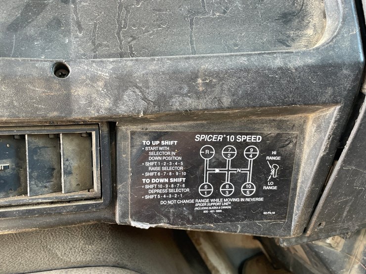 1999-international-4900-image-36