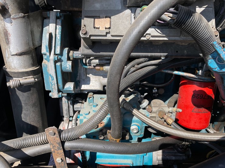 2000-international-4700-image-48