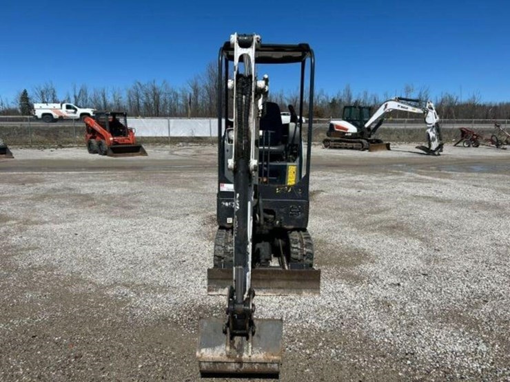 2020-bobcat-e20-image-2