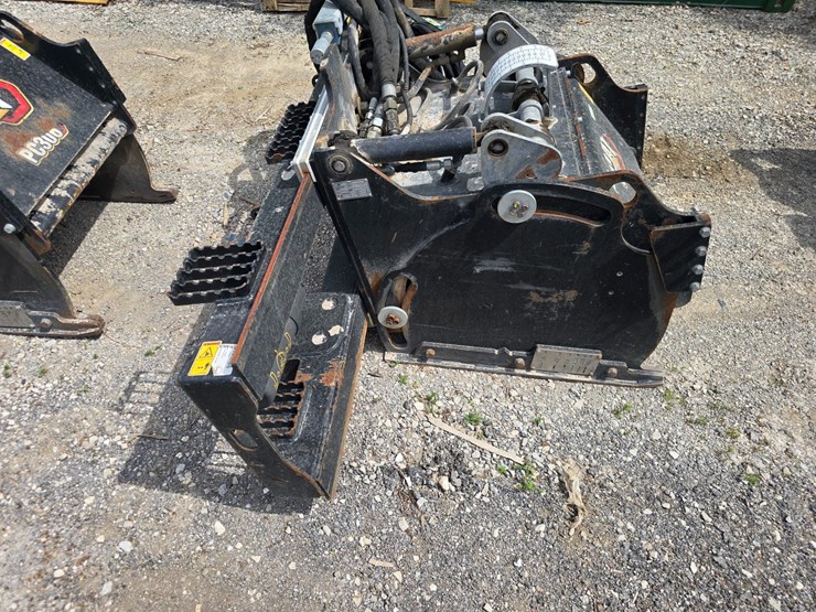 #22539-•-2021-caterpillar-pc306-skid-steer-planer-image-7