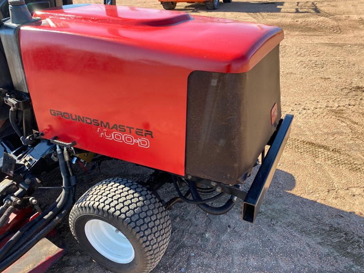 toro-groundsmaster-4000d-image-26