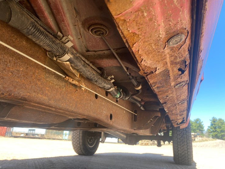 2012-chevrolet-silverado-1500-image-34