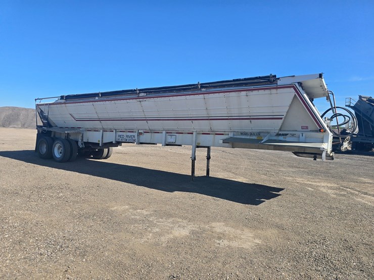 2000-red-river-live-bottom-image-28