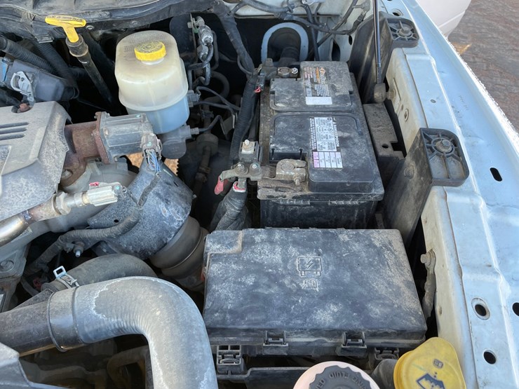 2014-dodge-ram-3500-image-53