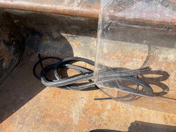 caterpillar-247b3-image-30