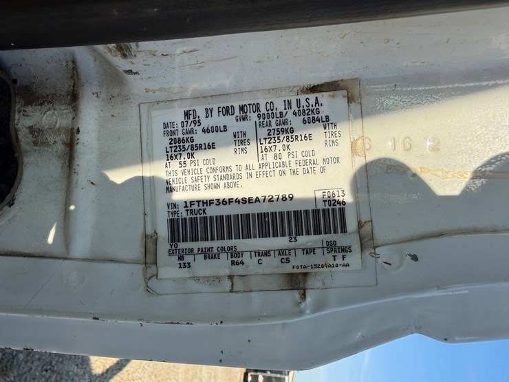 1995-ford-350-image-35