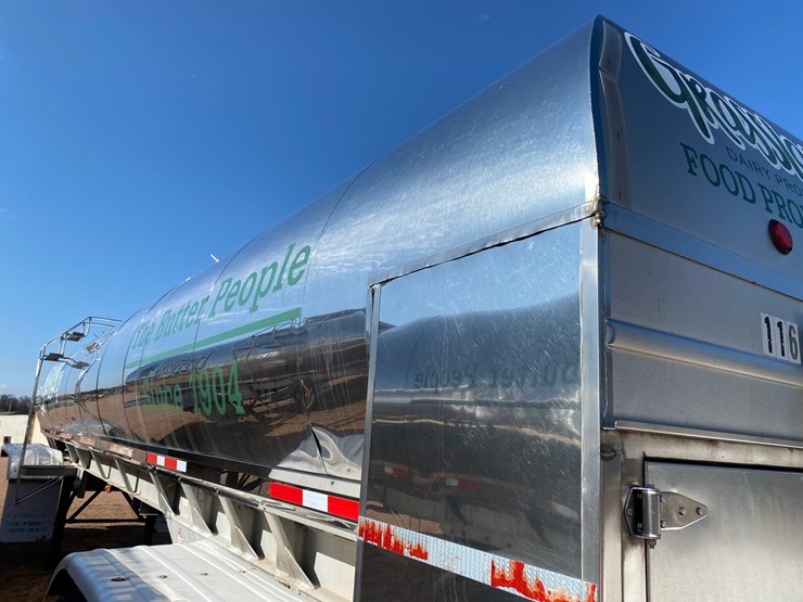 1992-walker-tanker-image-13