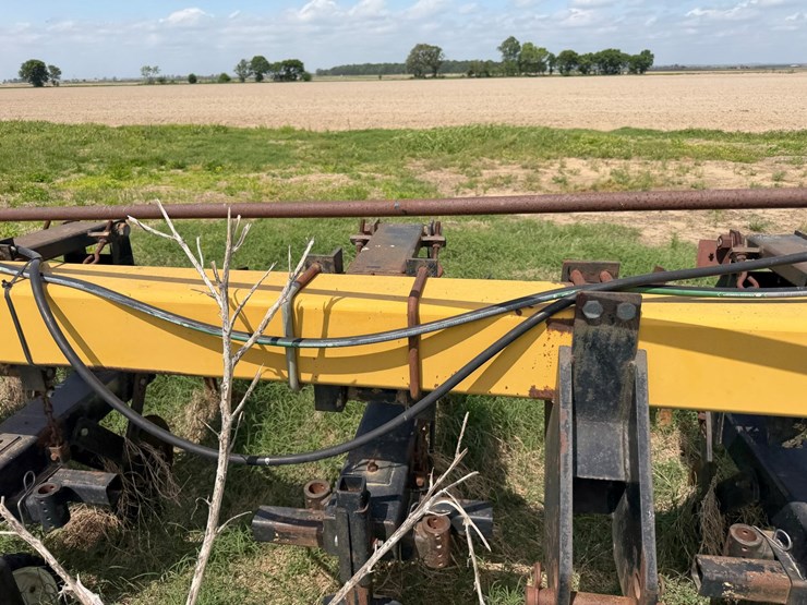 2000-landoll-2000-image-33