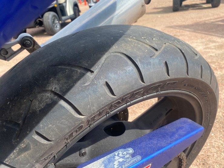 #1303-•-2002-suzuki-gsx-r600-motorcycle-(no-title)-image-15