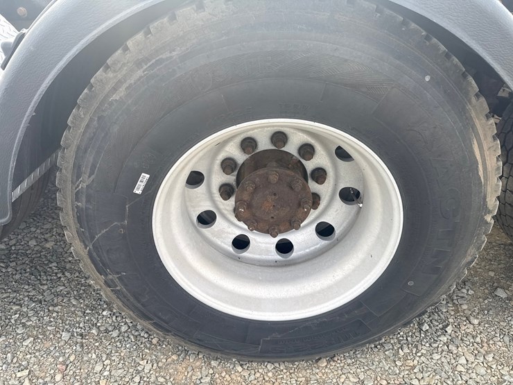 2007-mack-cl733-image-79