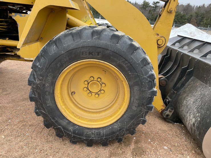 2002-caterpillar-914g-image-20