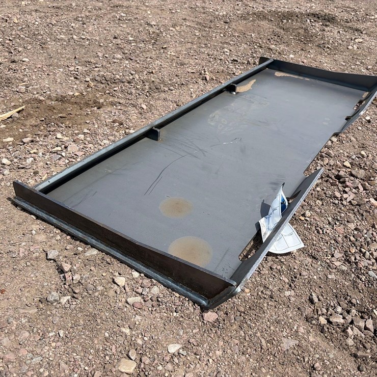 Unused 2026 YINTATECH 1/4 in.  Universal Quick Attach Mount Plate