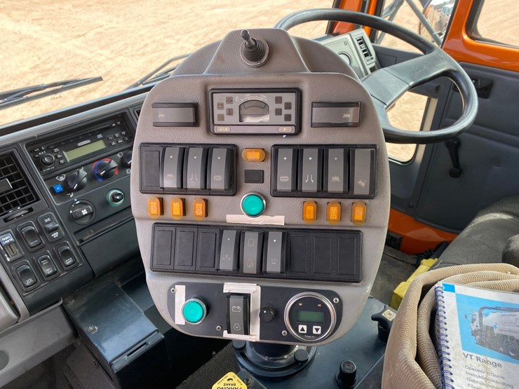 2007-freightliner-fc80-image-65