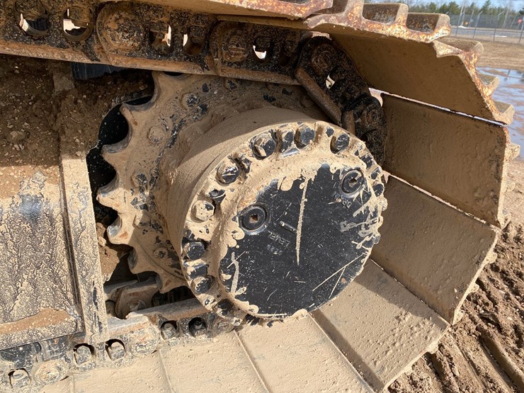 2014-caterpillar-324el-image-25