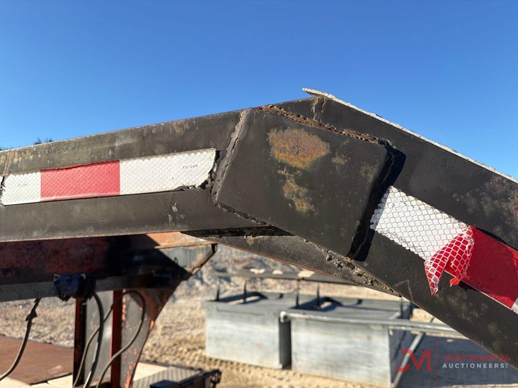 25'-gooseneck-trailer-image-7