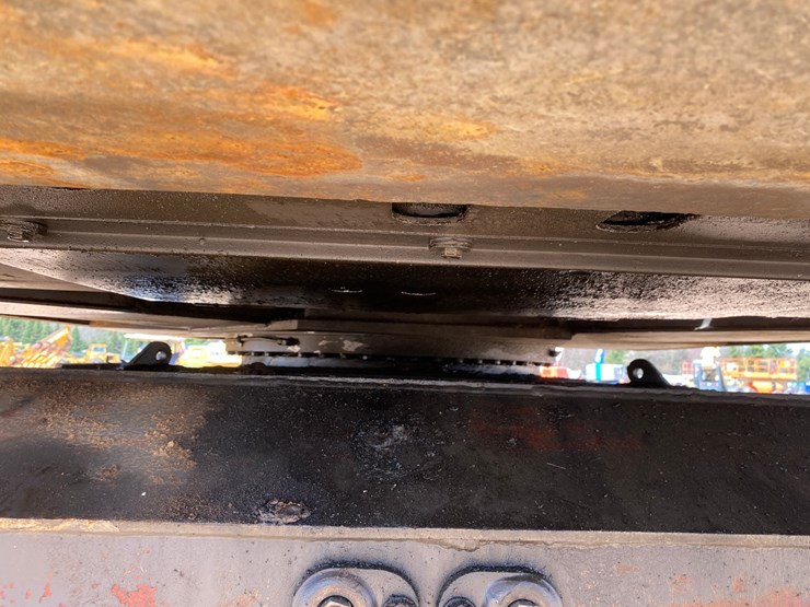 1996-akerman-ew200-image-27