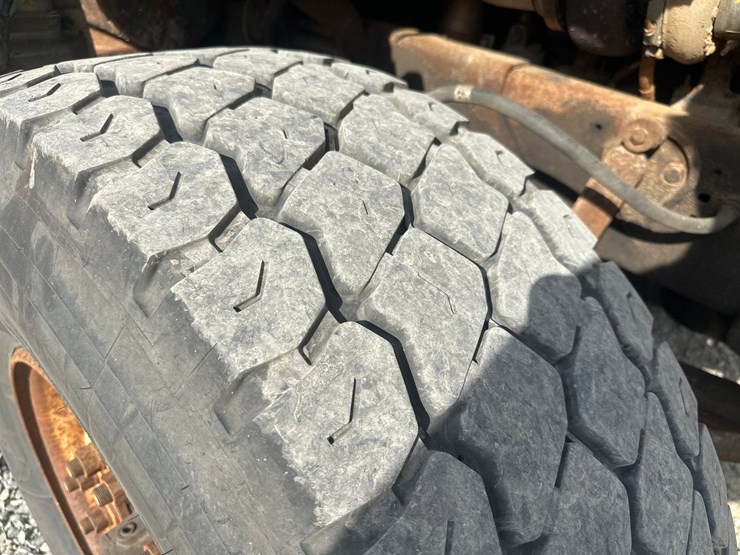 1997-cummins-m11-image-59