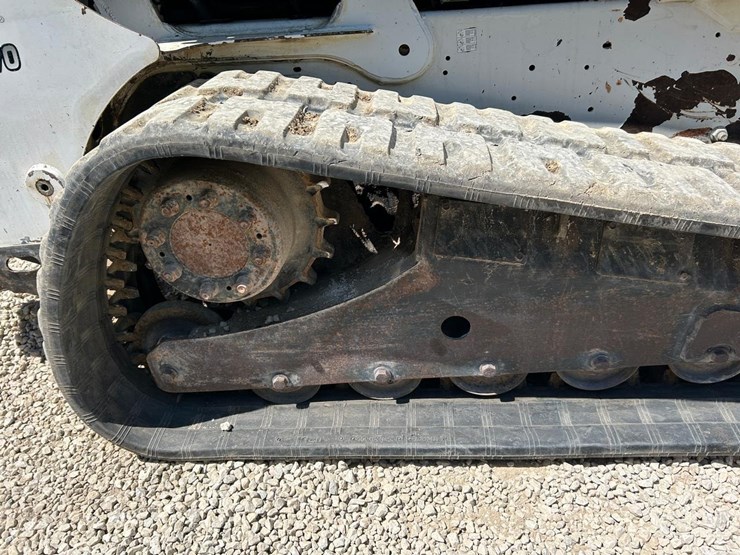 bobcat-t770-image-14