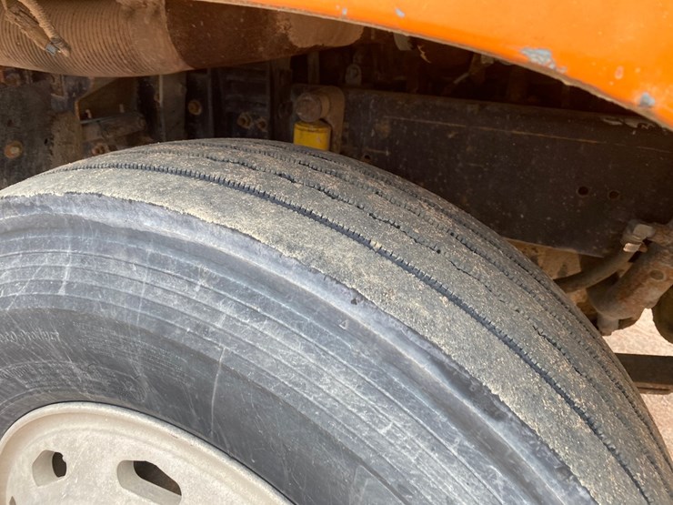 1995-cummins-m11-image-35