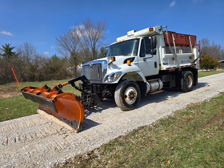 2015-international-workstar-7400-image-5
