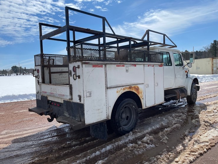 2002-international-4700-image-5