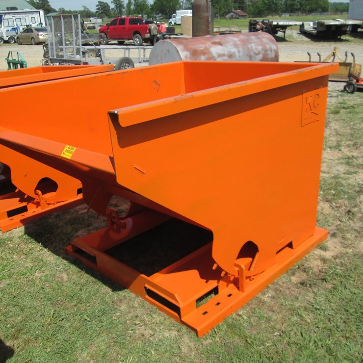 #46398 • 2yd Self-Dumping Hopper