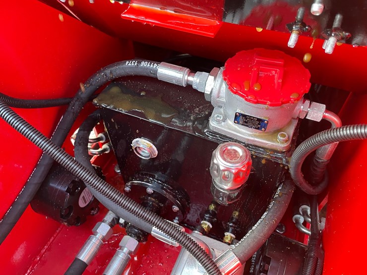 #1156-•-agt-sda-140t-tracked-ride-on-mini-skid-steer-image-13