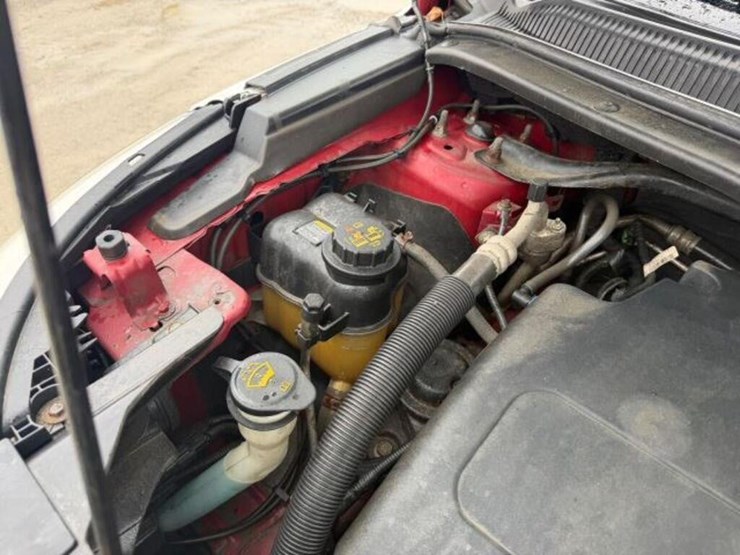 2013-ford-explorer-image-29