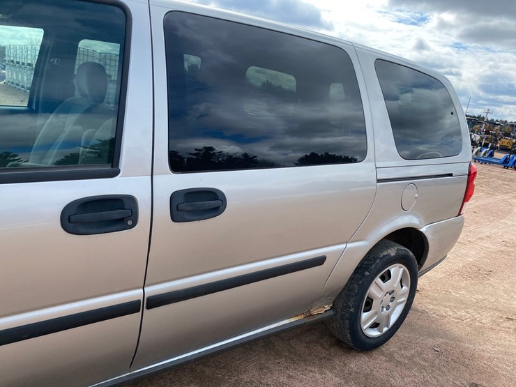 2008-chevrolet-uplander-image-16