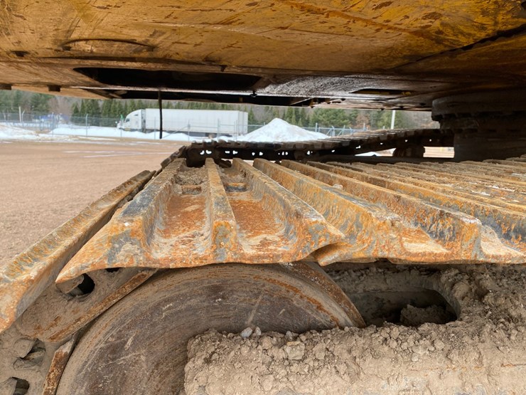 2013-komatsu-pc360-lc-10-image-29