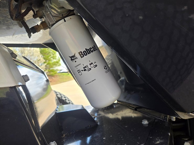 2023-bobcat-l28-image-55