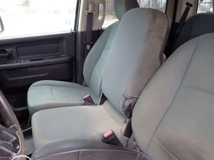 2014-ram-2500-hd-image-26