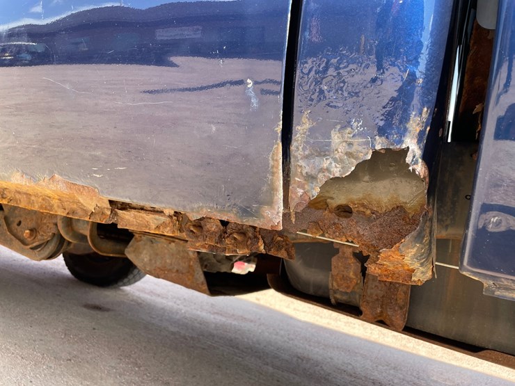 2009-ford-f250-xl-image-40