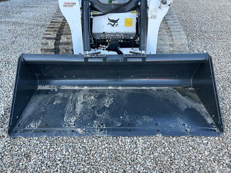 2023-bobcat-t770-image-9