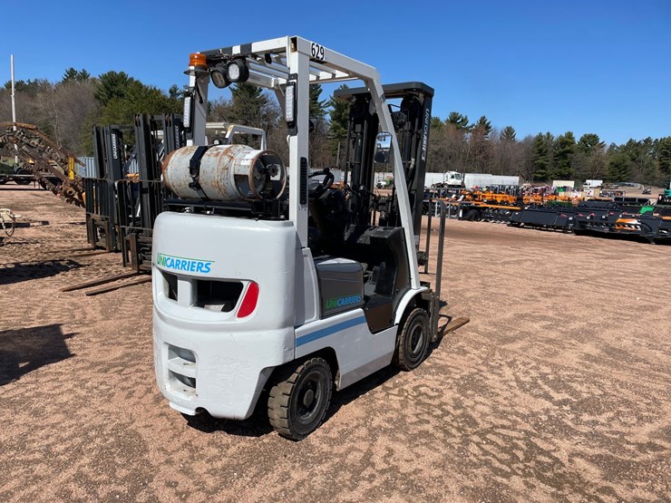 #1135-•-unicarriers-lp-forklift-image-5