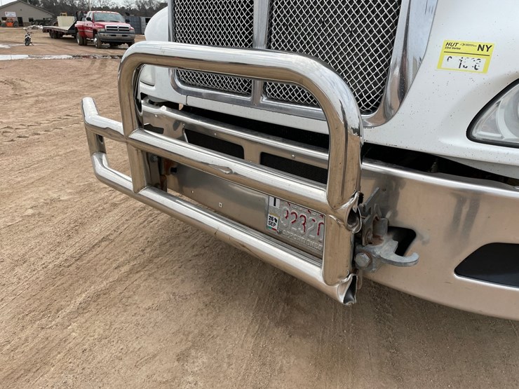 2016-kenworth-t660-image-71