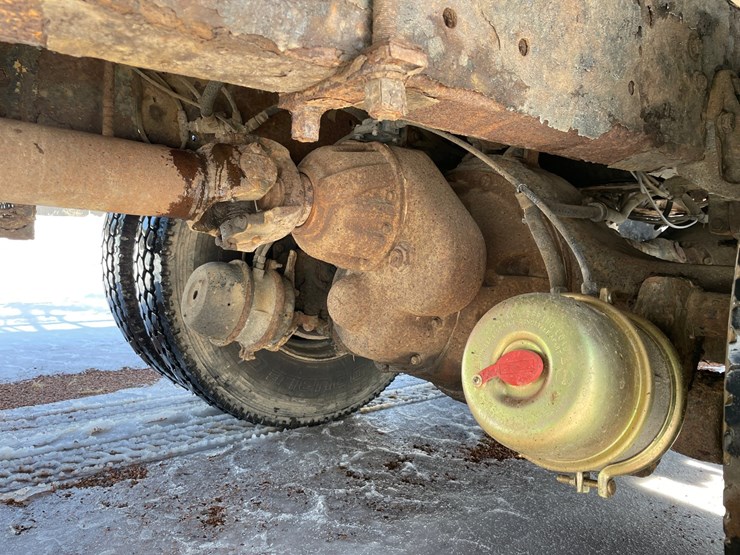 1999-international-4900-image-16