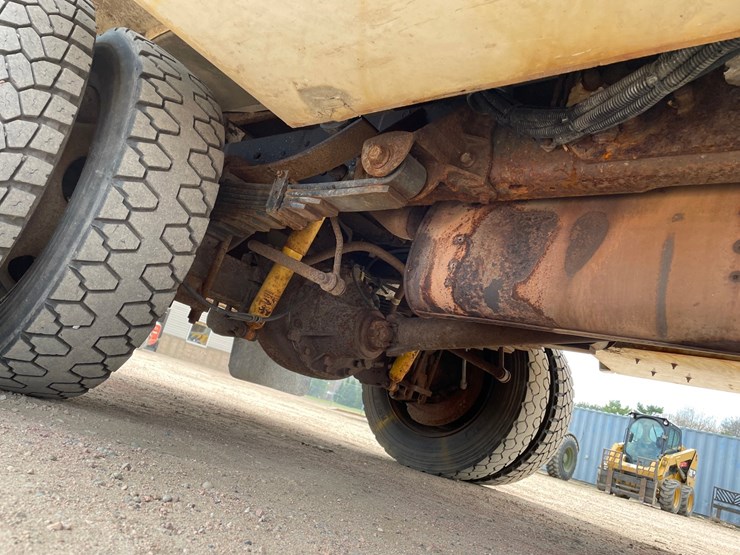 2012-ford-f450-image-18