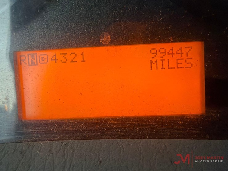 2008-international-7400-image-38